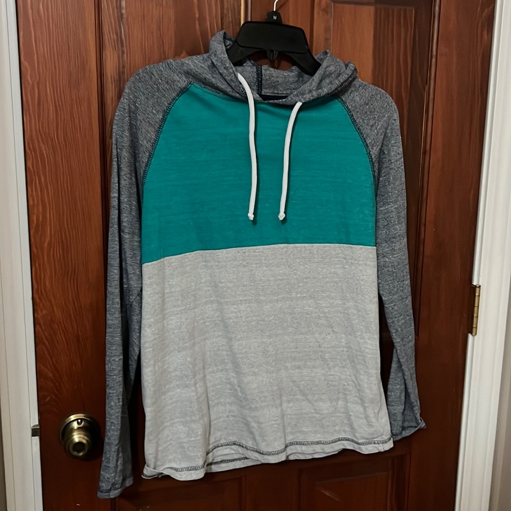 Mens Modern Culture hooded long sleeve T shirt medium